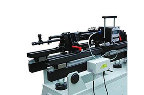 Balistická zařízení pro zkoušení zbraní